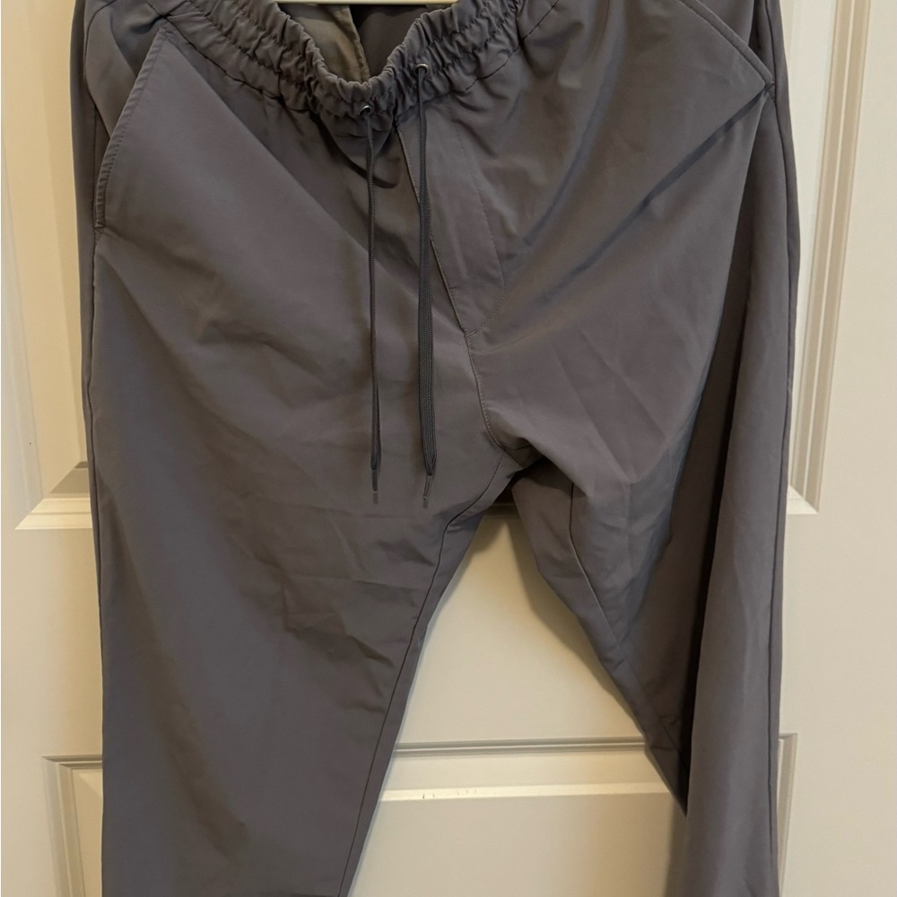 GU Men's Gray Pants